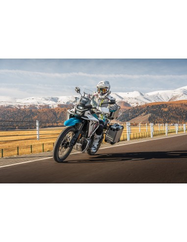 CFMOTO 450MT
