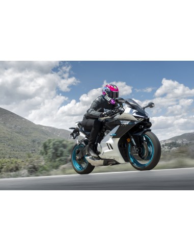 CFMOTO 675SR-R