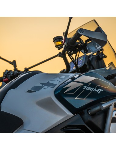 CFMOTO 700 ADV