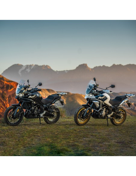 CFMOTO 700 ADV