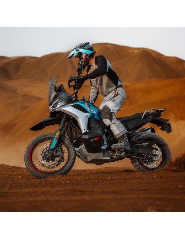 CFMOTO 800MT-X
