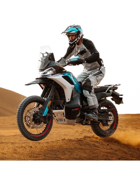 CFMOTO 800MT-X